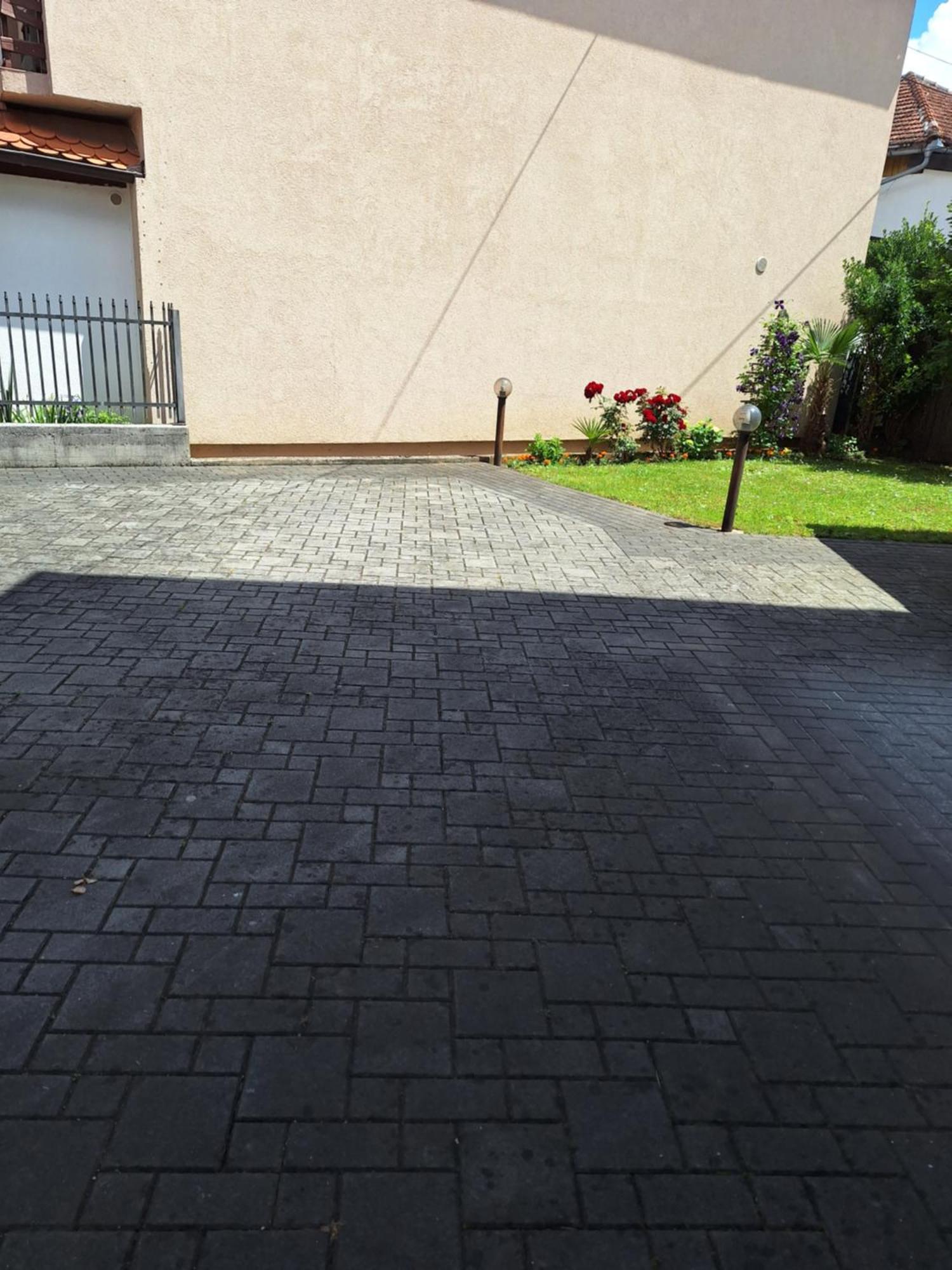 Studio Apartman 11 Bihać Exterior foto